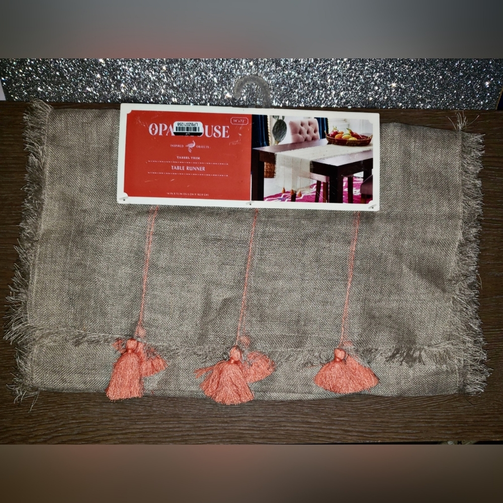Opalhouse 14"x72" table runner with fringe